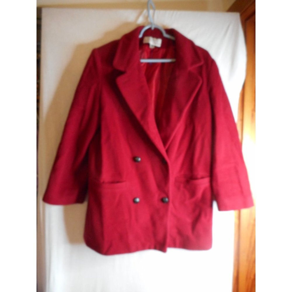 Burgundy 100% wool Double Breasted Coat Size 8 by Forrani